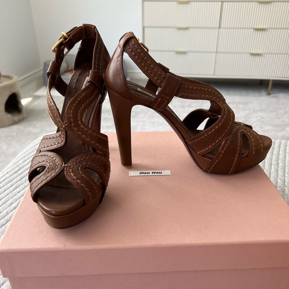 Miu Miu Brown Leather Sandal | Size 38